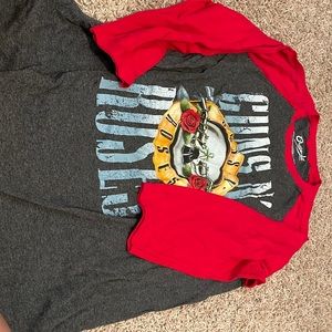 Guns & Roses graphic long sleeve